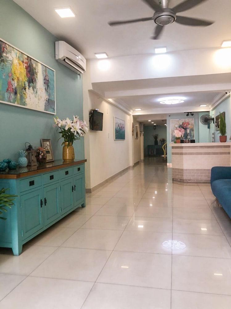 Cozy House 140 Hotel Ho Chi Minh City Exterior photo